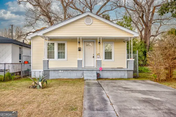 716 W 48th Street, Savannah, GA 31405