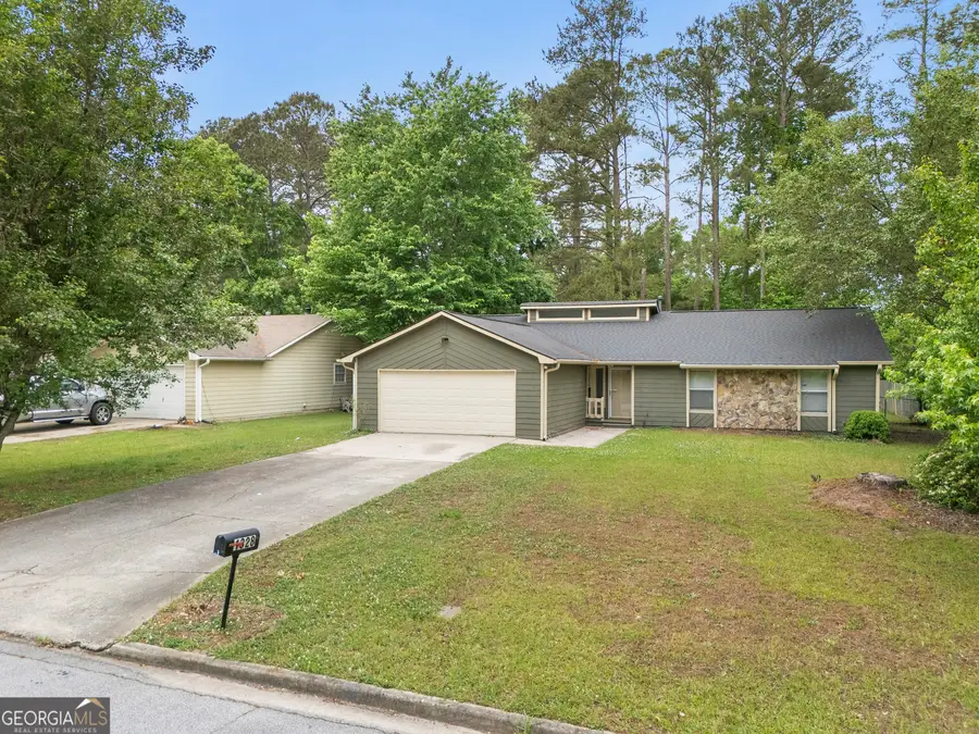 1328 Foxvale Drive, Hampton, GA 30228 - #2