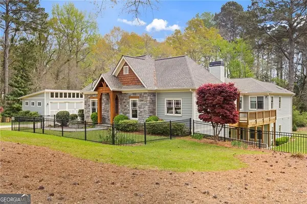 4831 Lakewood Drive, Acworth, GA 30101