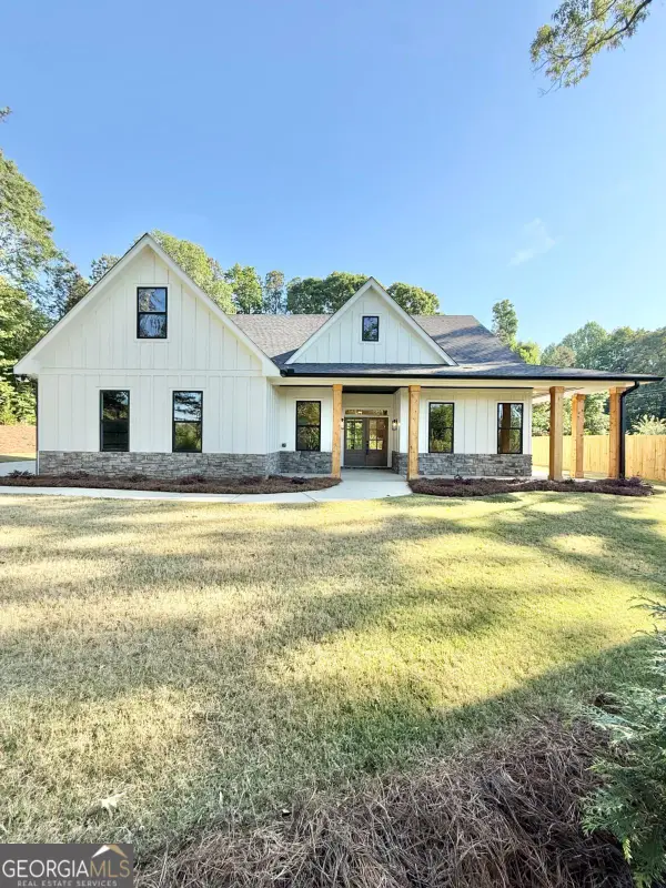 682 Ferguson Place, Dallas, GA 30132