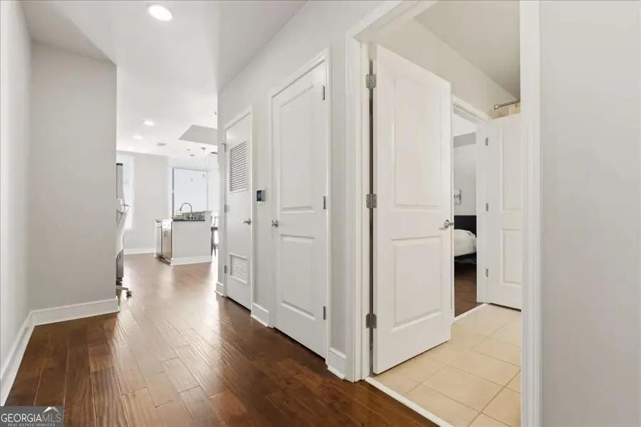 44 Peachtree Place Ne #1527, Atlanta, GA 30309 - #3