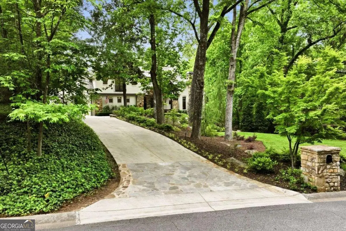 625 W Northway Lane, Atlanta, GA 30342 - #1