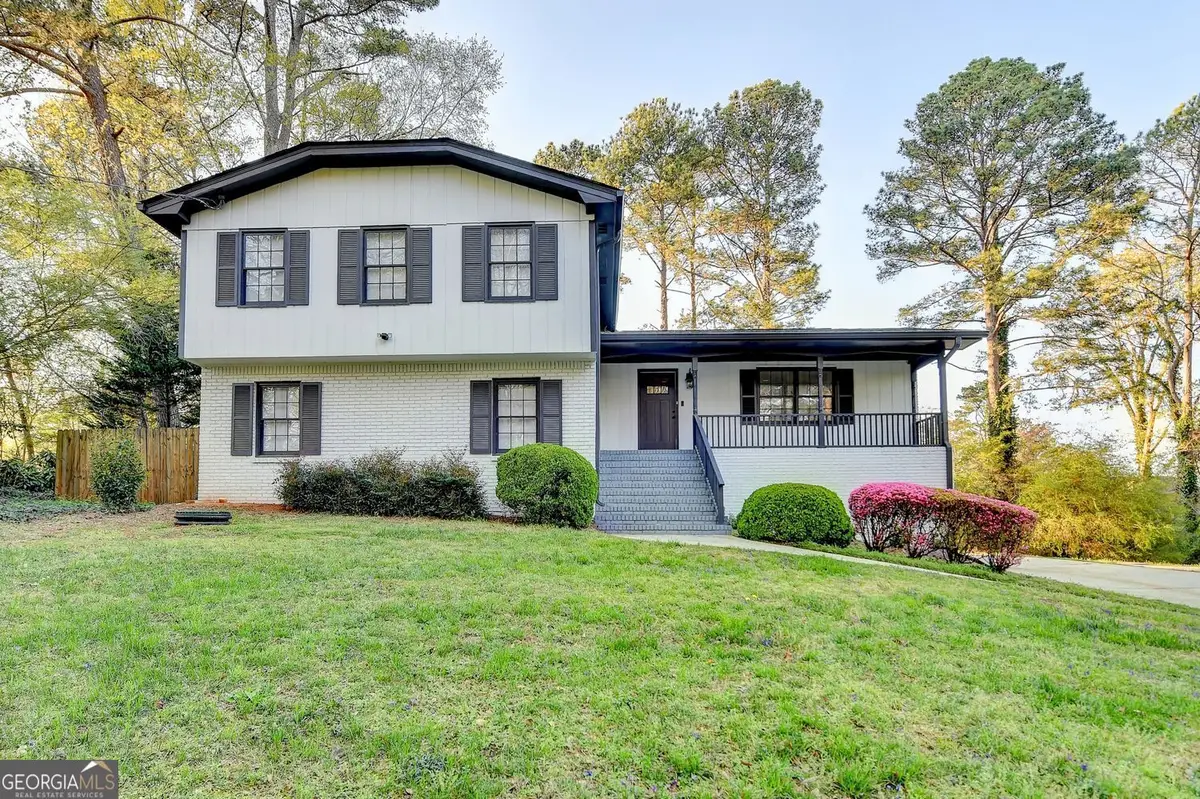 4087 Signal Ridge Sw, Lilburn, GA 30047 - #1
