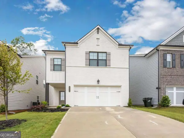 5325 Fox Hill Lane, Oakwood, GA 30566