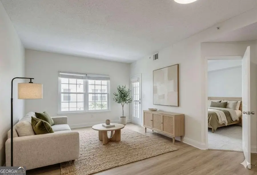 1075 Peachtree Walk Ne #A301, Atlanta, GA 30309 - #2