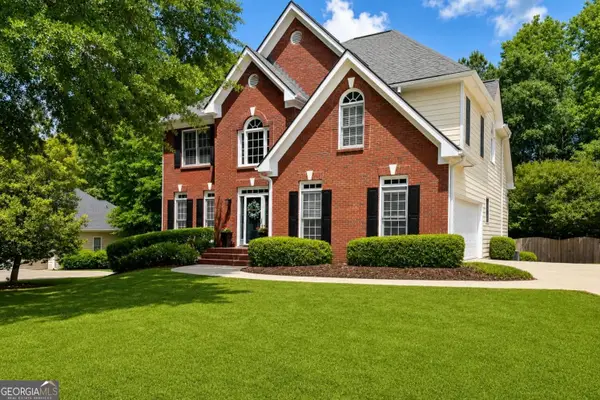 1116 Maple Creek Ridge, Loganville, GA 30052