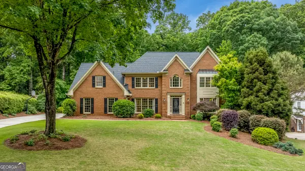 7390 Stoney Kirk Close, Atlanta, GA 30350