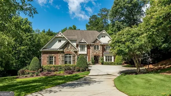 5284 Vernon Springs Trail, atlanta, GA 30327