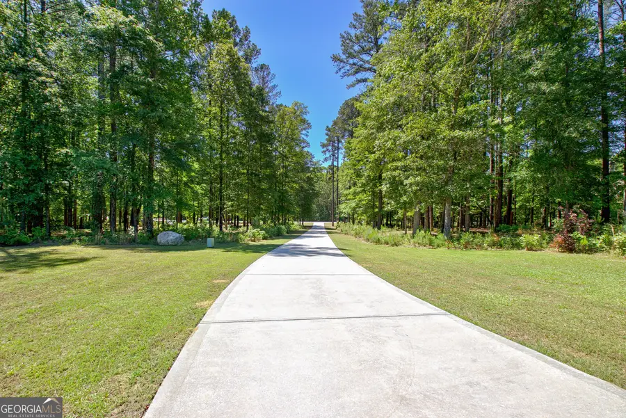 135 Woodbridge Place, Brooks, GA 30205 - #3