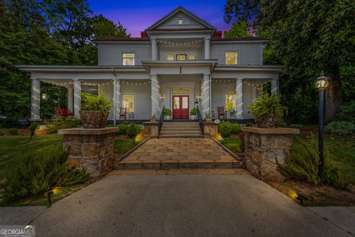 252 Seavy Street, Senoia, GA 30276 - #1