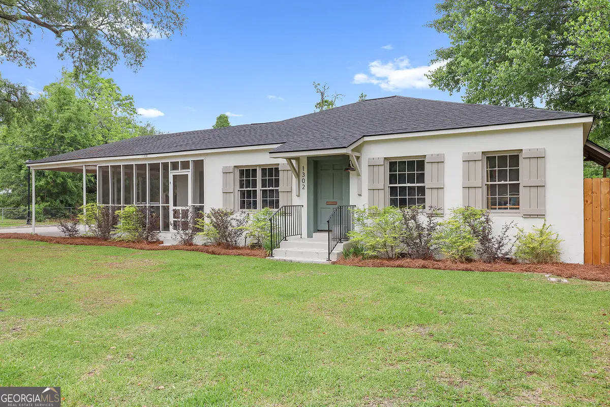 1302 E 53rd Street, Savannah, GA 31404 - #1