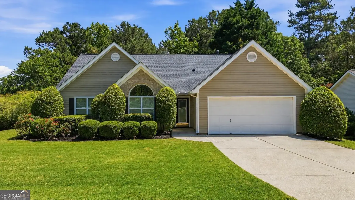 6196 Mount Salem Circle, Flowery Branch, GA 30542 - #1