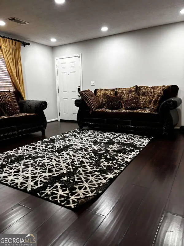 295 Winding River Road #F, Atlanta, GA 30350