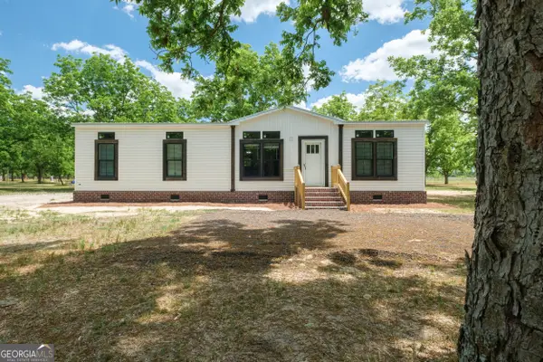 840 Lud Oquinn Road, Odum, GA 31555