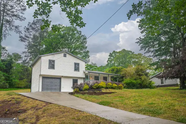 56 Dempsey Drive, Lawrenceville, GA 30044