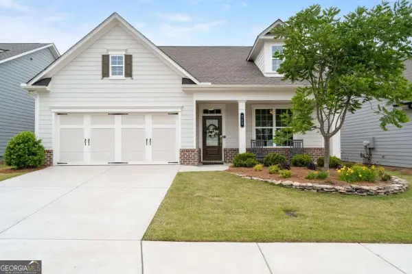 242 Hickory Bluffs Parkway, Canton, GA 30114