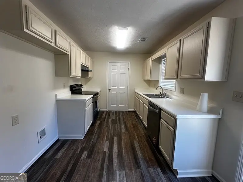106 Ridgefield Circle, Lagrange, GA 30241 - #3
