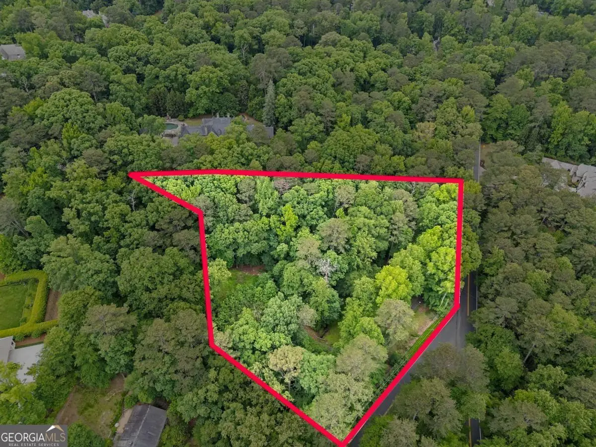1340 W Garmon Road, Sandy Springs, GA 30327 - #1