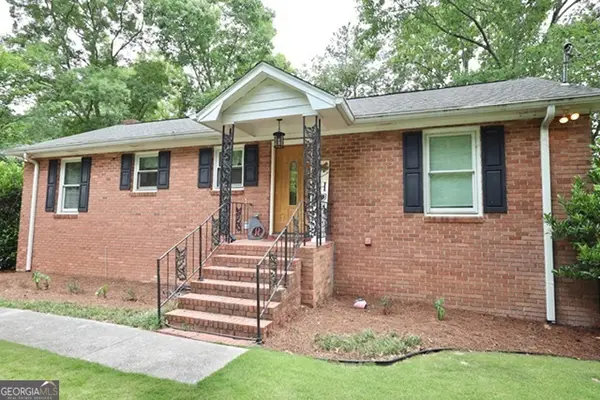 5566 Fisherman Court, Villa Rica, GA 30180