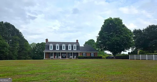 1444 Doe Valley Drive, Lithonia, GA 30058