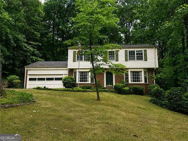 92 Brandon Ridge Drive, Sandy Springs, GA 30328