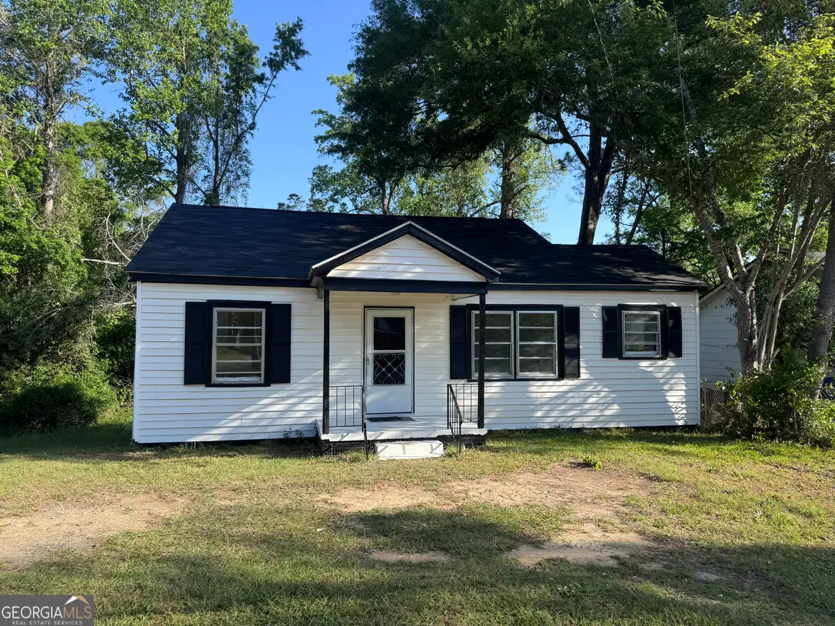 803 Woodland Street, Dublin, GA 31021 - #1