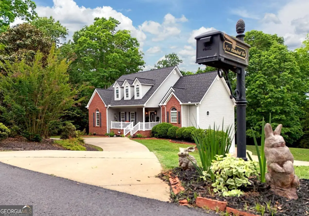210 Longview Drive W, Blairsville, GA 30512 - #1