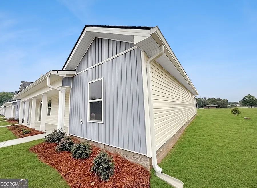 305 Airman Blvd, Warner Robins, GA 31088 - #3