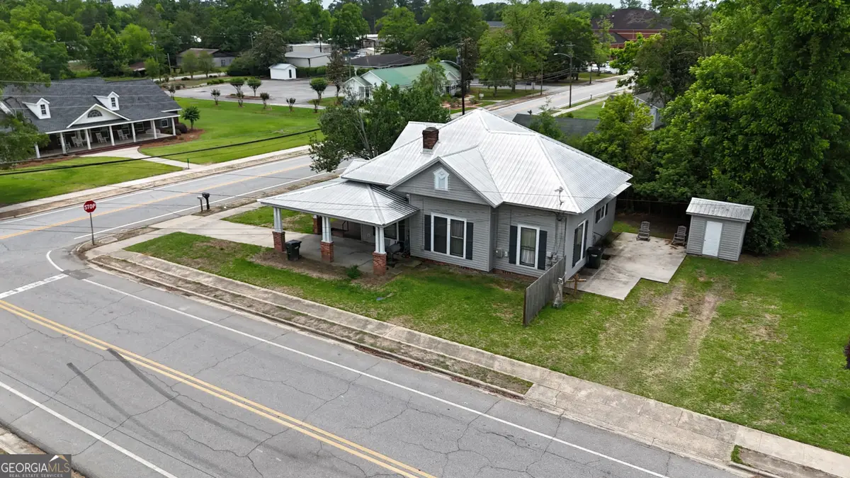 212 N Caswell, Glennville, GA 30427 - #1