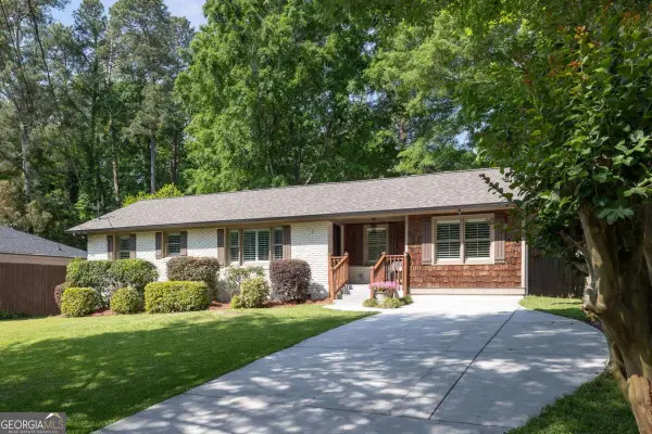 1907 Fairway Circle Ne, Brookhaven, GA 30319