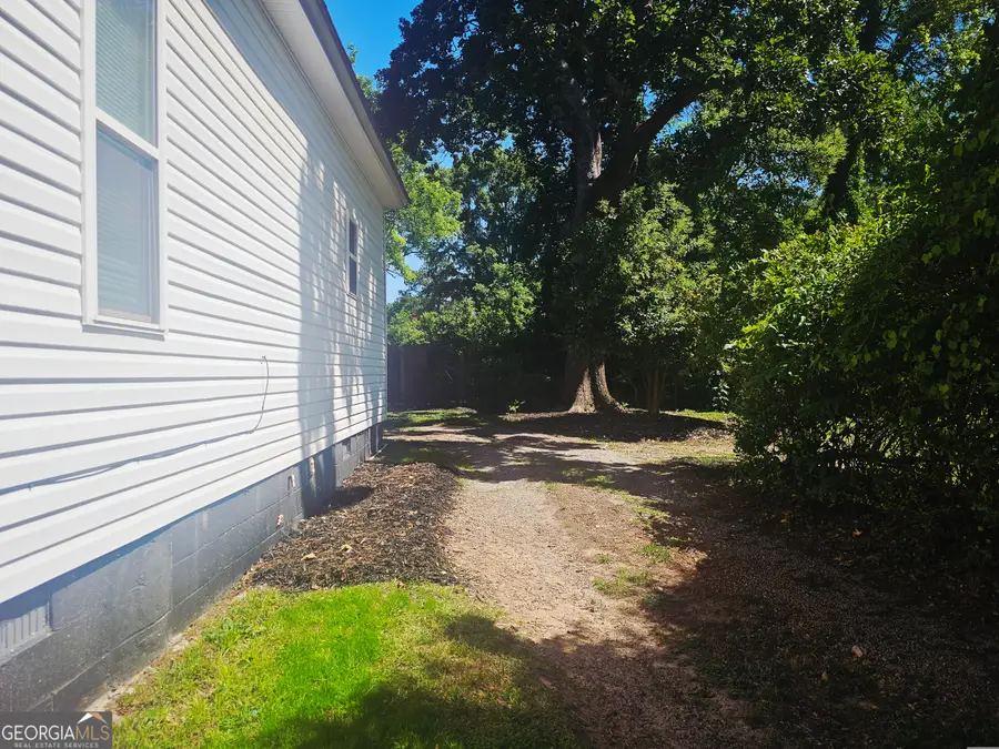 141 Spalding Street, Griffin, GA 30223 - #3