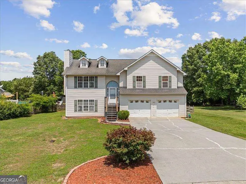 143 Honeysuckle Drive Se, Calhoun, GA 30701 - #1