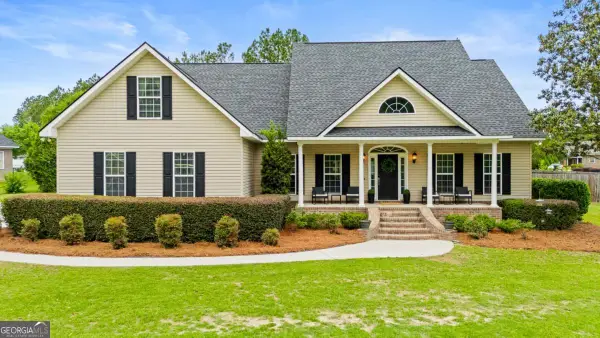 9027 Oakfield Drive, Statesboro, GA 30461