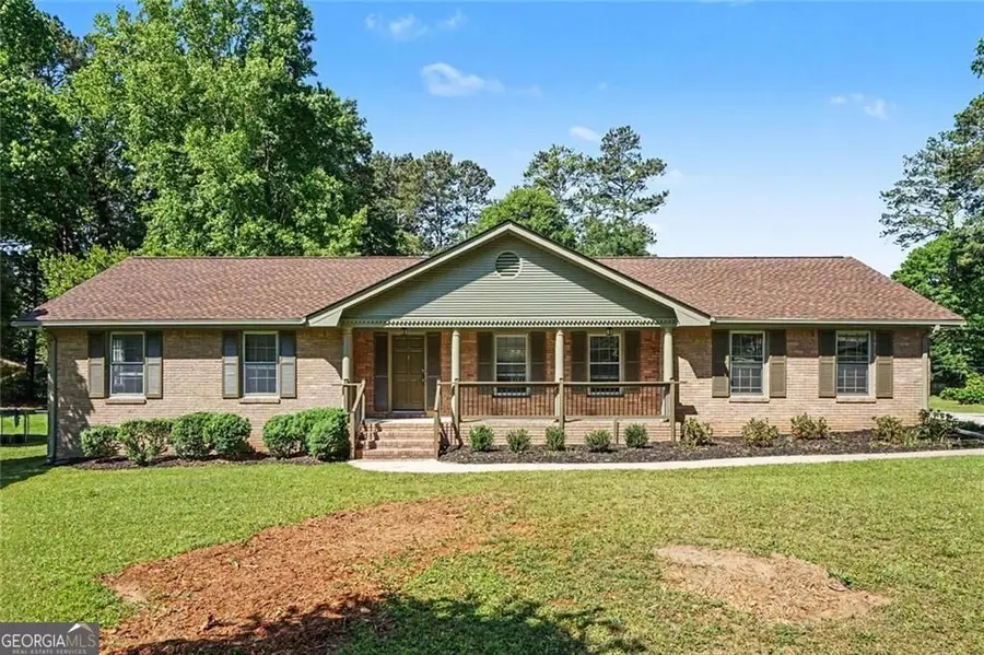 1697 Fremont Drive Sw, Stone Mountain, GA 30087 - #2