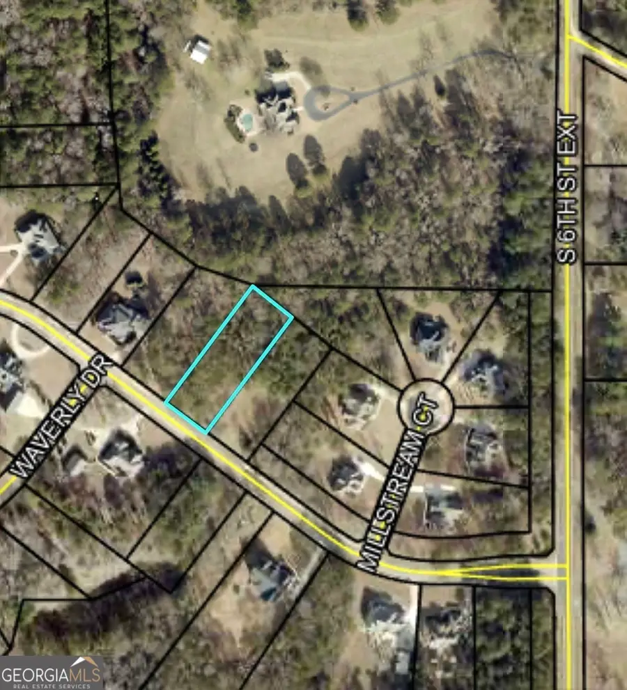 1013 Waverly Dr, Griffin, GA 30224 - #2