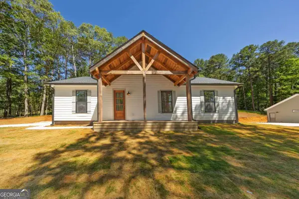 774 Donahoo Road, Silver Creek, GA 30173