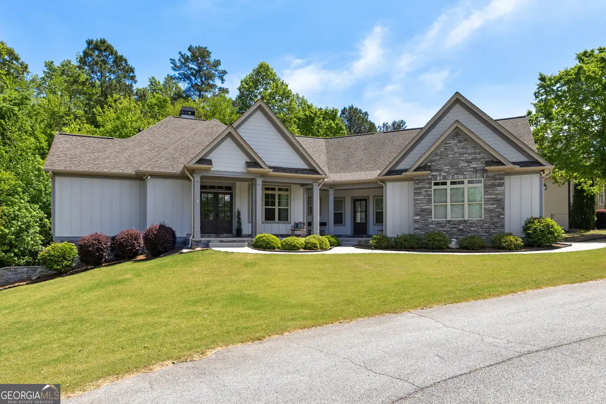 415 Vanderbilt Parkway, Newnan, GA 30265 - #1