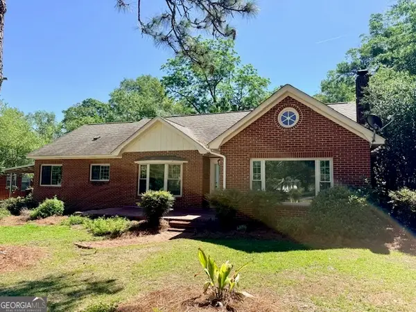 347 S College Street, Metter, GA 30439