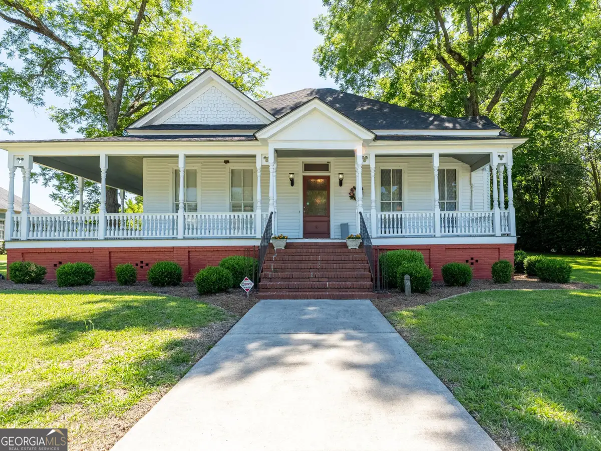 224 East Church Street, Sandersville, GA 31082 - #1