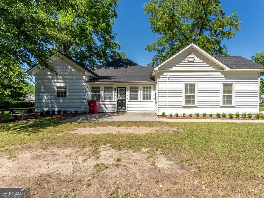 224 East Church Street, Sandersville, GA 31082 - #3