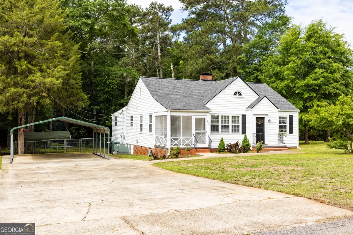 208 Upson Avenue, Thomaston, GA 30286 - #1