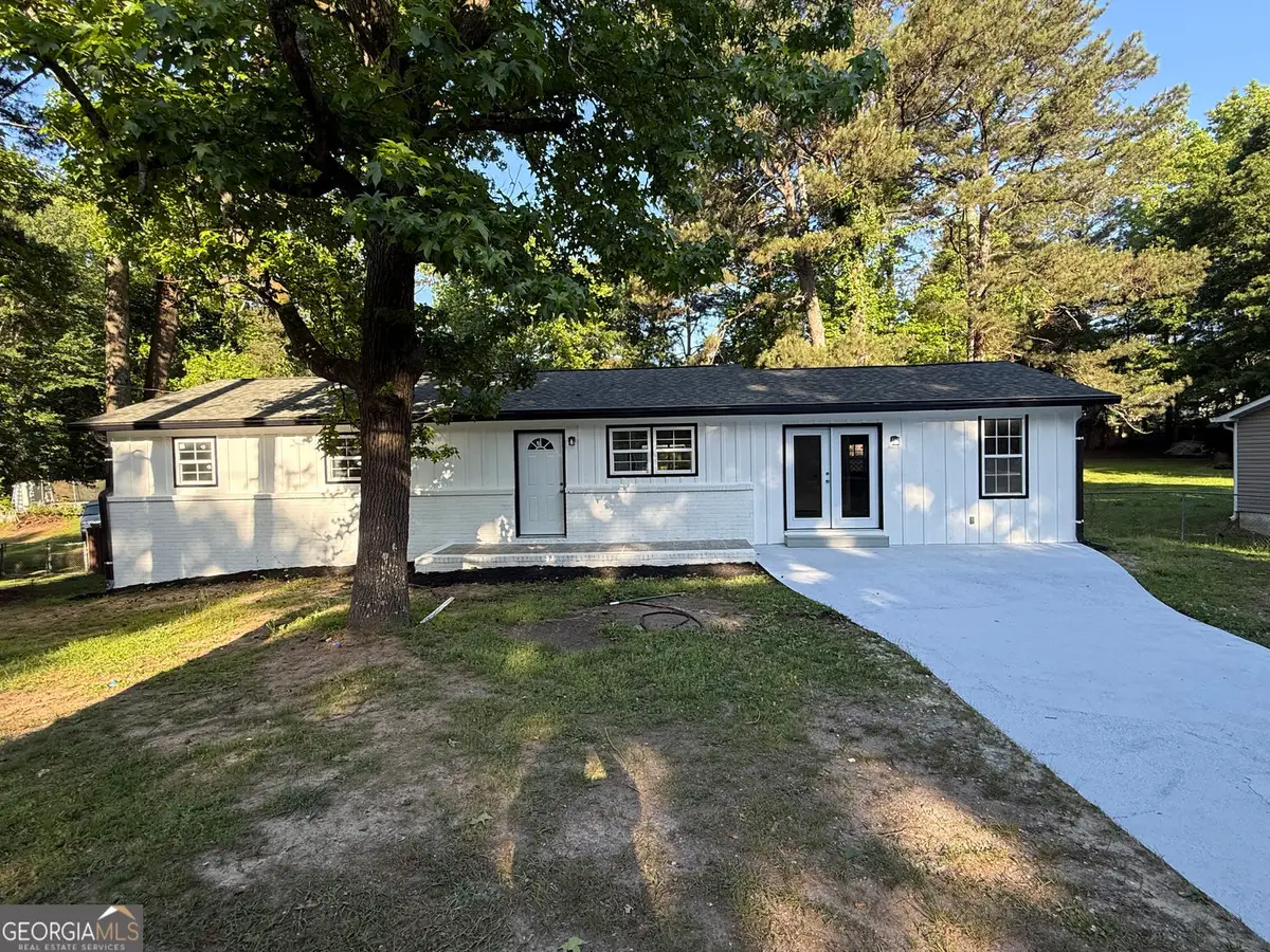 8591 Chestnut Lane, Lithia Springs, GA 30122 - #1