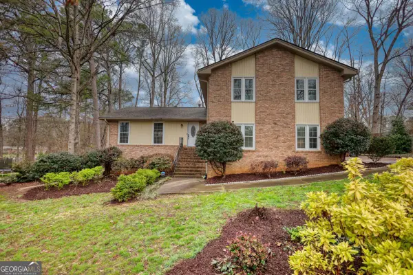832 Sweet Briar Lane Se, Conyers, GA 30094