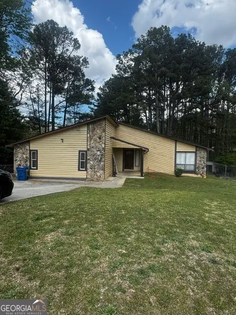 6180 Beethoven Circle, Riverdale, GA 30296