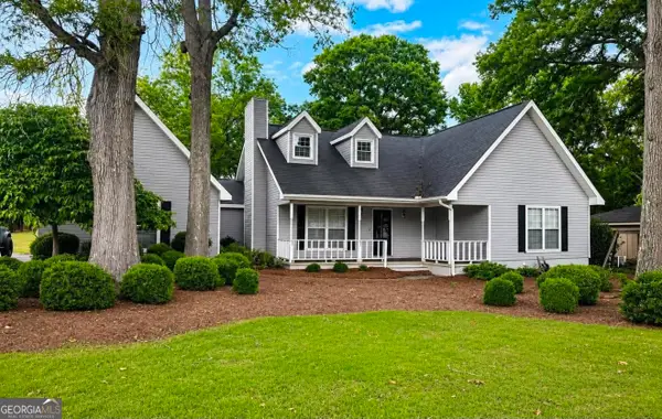 419 Sentry Oak Drive, Centerville, GA 31028
