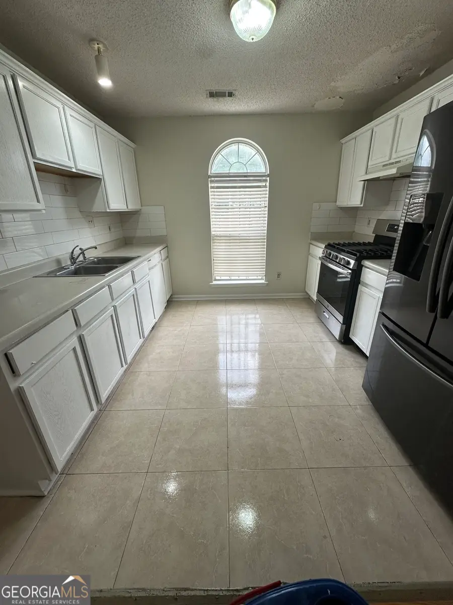 465 Eagles Crossing Circle, Riverdale, GA 30274 - #3