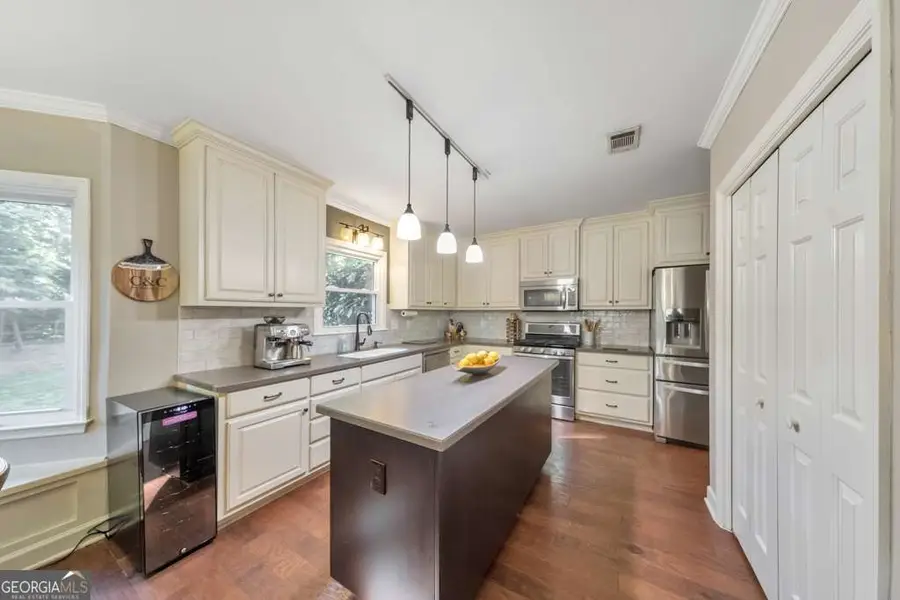 3056 Eagle Watch Drive, Woodstock, GA 30189 - #2