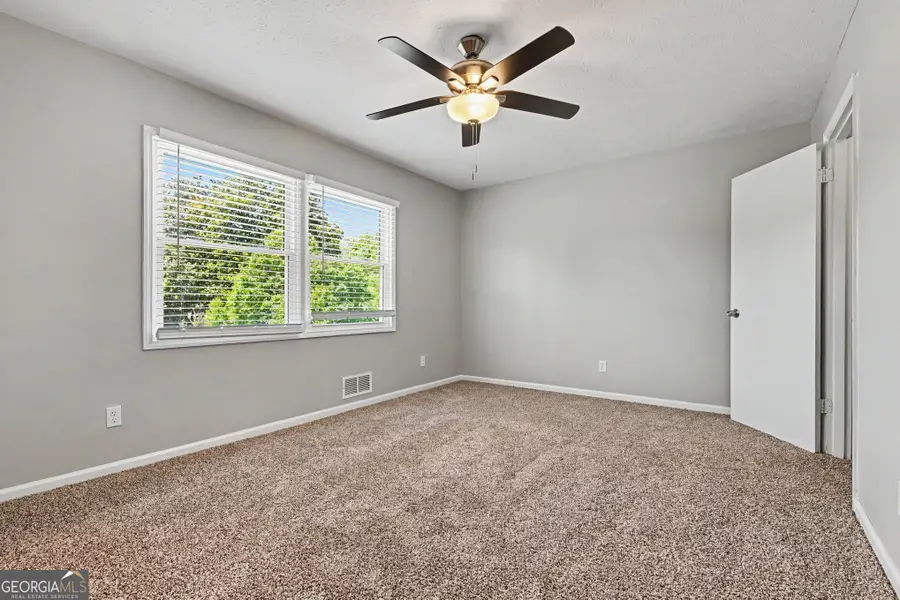 2130 Sandgate Circle Sw, Atlanta, GA 30349 - #3