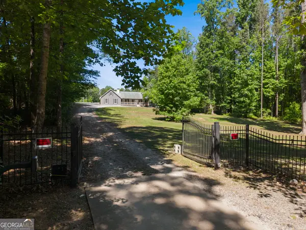 240 Magmar Lane, Fayetteville, GA 30214
