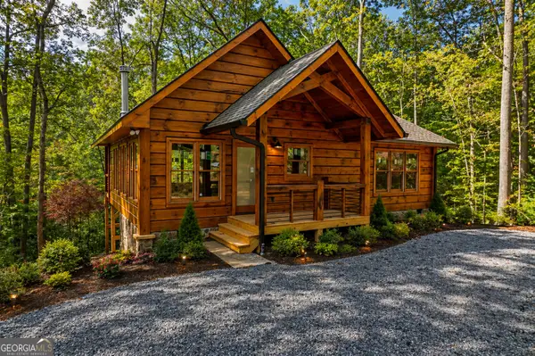 100 Crystal Oliver Lane, Blue Ridge, GA 30513